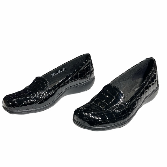 Clarks Collection Leather Slip-on Loafers - Bayou  6M  0488 - Picture 2 of 14